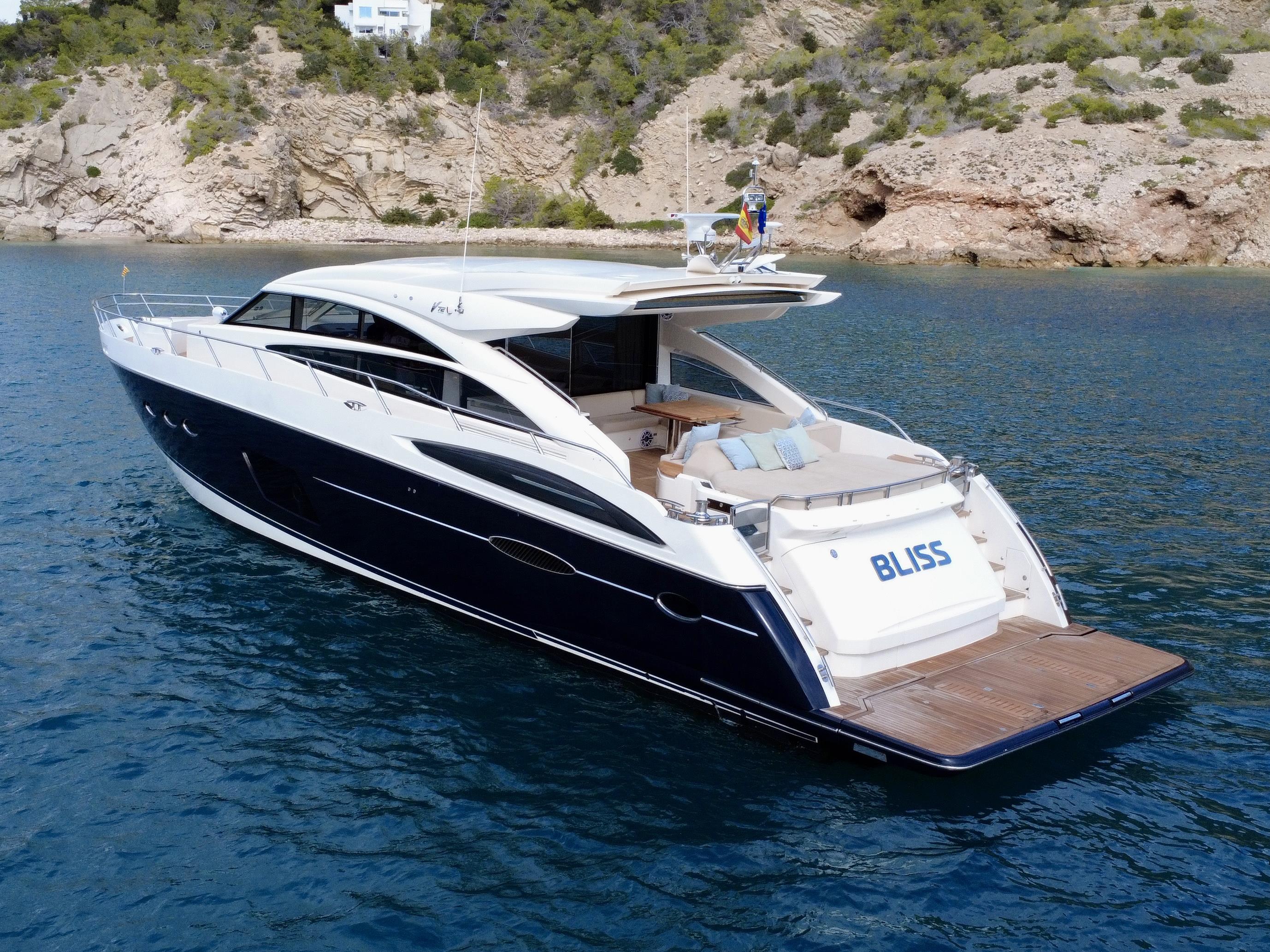2015 PRINCESS  V72 